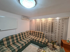 SUPERB  ap 2 cam. dec. in zona TINERETULUI - VACARESTI, construit in 1986 - imagine 12