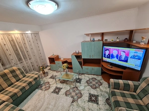 SUPERB  ap 2 cam. dec. in zona TINERETULUI - VACARESTI, construit in 1986 - imagine 10