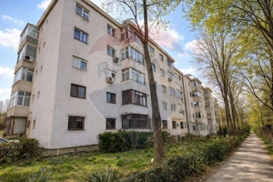 Apartament cu 3 camere de vânzare Tomis Nord