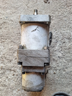 pompa hidraulica                         - imagine 9