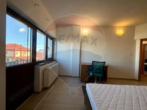 Casa cu teren de inchiriat in Palazu Mare - imagine 19