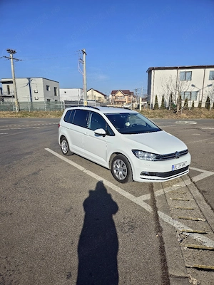 Vând Volkswagen Touran 2.0 7 locuri
