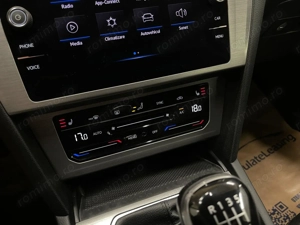 Volkswagen Passat - imagine 17