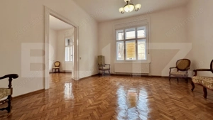 Casă 4 camere, ultracentral, 2 locuri de parcare în curte - imagine 2