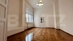 Casă 4 camere, ultracentral, 2 locuri de parcare în curte - imagine 6