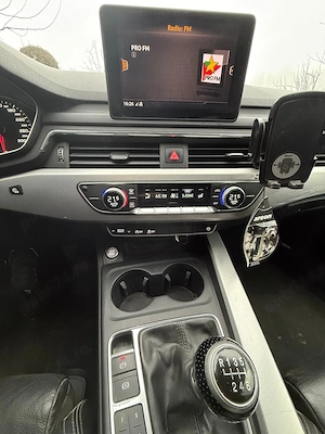 Vând Audi A4 Avant 2017 - imagine 15