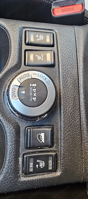 Nissan Xtrail 2.0 dci All mode 4x4i 7 locuri - imagine 5
