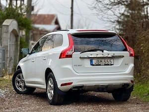 Volvo XC60 2016 motor 2000cm3 190CP - imagine 4