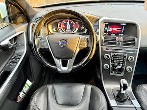 Volvo XC60 2016 motor 2000cm3 190CP - imagine 6