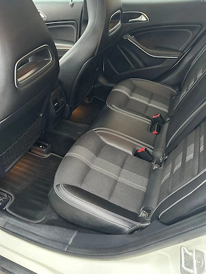 Mercedes benz gla 2017 - imagine 5