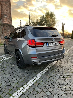 BMW X5 xDrive 2018 luna 11 - imagine 3