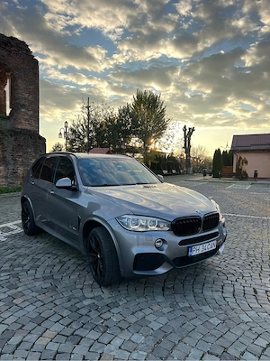 BMW X5 xDrive 2018 luna 11 - imagine 2