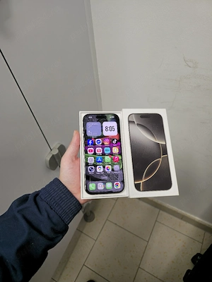 Vând sau schimb iPhone 16 Pro 256GB GARANŢIE până la 09.12.2026