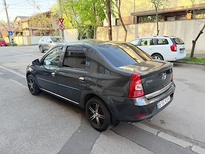 Dacia Logan Laureate 1.4 MPI | AC | Navi | Senzori | Rate | Garanție 12 Luni - imagine 5