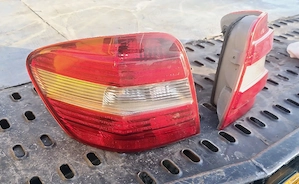 Triple/stopuri Mercedes ML W164 socluri becuri - imagine 4