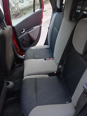 Renault clio 3  2011  - imagine 5