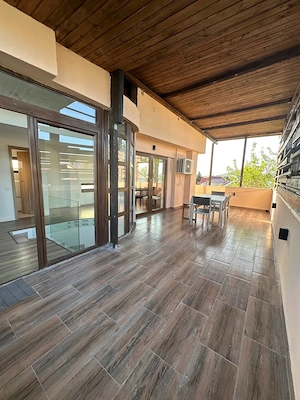 Vilă modernă Băneasa, lângă lac, aproape de Herăstrău, zona Nord, direct proprietar