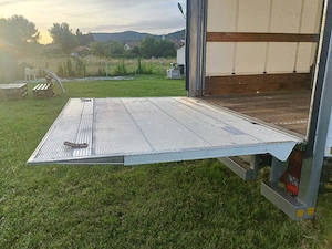 Vand ansamblu Mini Tir Iveco 3.0 180 cp 2009 3.5 T - imagine 4