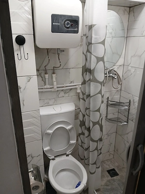 Inchiriez garsonieră in Bld Poitiers zona Granit  - imagine 3