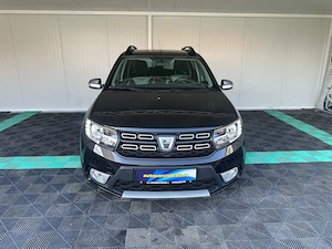 Dacia Sandero Stepway 0.9 Benzina 90 CP An 2017 - imagine 2