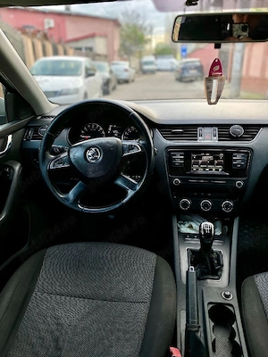Skoda Octavia III - imagine 5