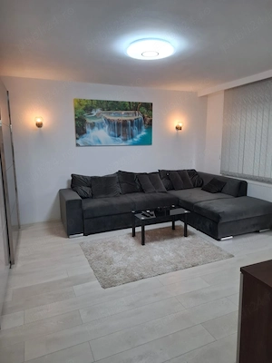 Garsoniera in Campina--330e