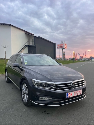 VW Passat 2022 - imagine 2