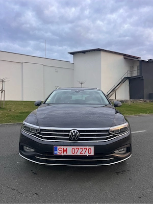 VW Passat 2022 - imagine 4