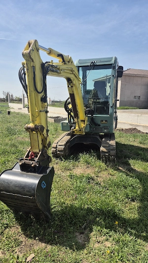 Excavator de închiriat - cu operator sau fără - cupe 25, 50, 120 - imagine 2