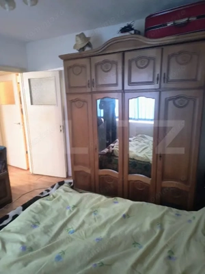 Apartament 2 camere, semidecomandat, parter inalt, 50 mp, zona Est - imagine 3