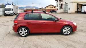 VW Golf 6 1.6 TDI 105 CP - imagine 5