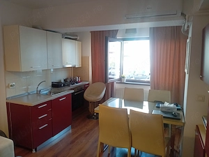 Vand apartament 2 camere - imagine 2