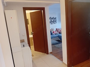 Vand apartament 2 camere - imagine 6