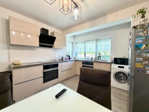 Duplex premium cu 4 camere, 135 mp utili, zona centrala - Dumbravita  - imagine 11