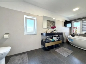 Duplex premium cu 4 camere, 135 mp utili, zona centrala - Dumbravita  - imagine 16