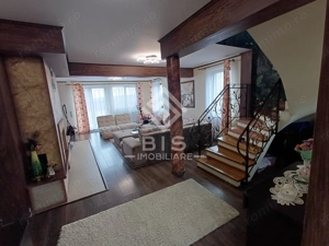 Casa P+1, Zona Sud, 186mp+1000mp curte - imagine 2