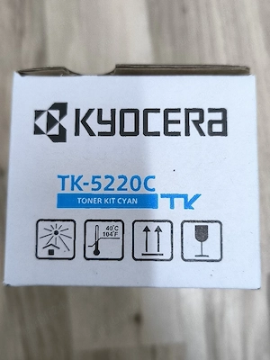 Toner TK-5220-C
