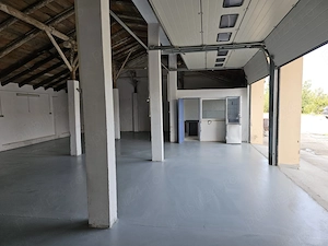 Închiriez spațiu depozit