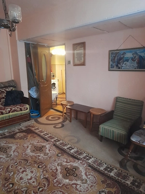 Apartament decomandat la etaj 3, de vanzare in Caransebes Pret 39.500euro - imagine 5