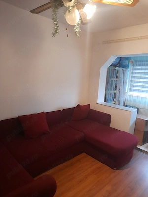 Apartament decomandat la etaj 3, de vanzare in Caransebes Pret 39.500euro - imagine 2