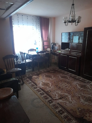 Apartament decomandat la etaj 3, de vanzare in Caransebes Pret 39.500euro - imagine 6