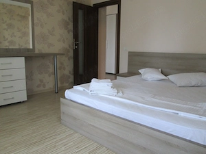 Apartament de închiriat zona Rex Mamaia  - imagine 4