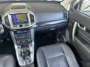 Chevrolet Captiva 2.2 Diesel 163 CP An 2013 - imagine 16