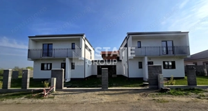 Duplex cu 5 camere unit prin camera tehnica in Dumbravita