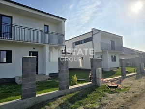 Duplex cu 5 camere unit prin camera tehnica in Dumbravita - imagine 3