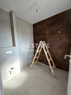 Duplex cu 5 camere despartit prin camera tehnica in Dumbravita - imagine 6