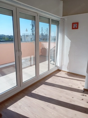 Vanzare apartament 2 camere, 80mp, 2 bai, in Edenia Titan - imagine 4