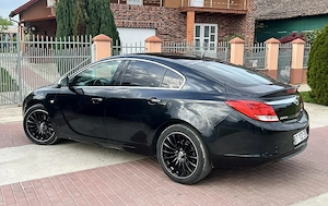 opel insignia - imagine 2