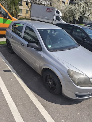 vand Opel Astra H ;1.4 benzina 