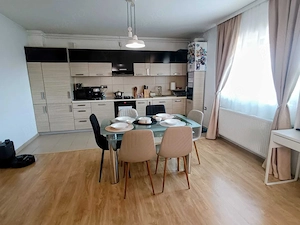 Apartament mare cu terasă în Braytim 